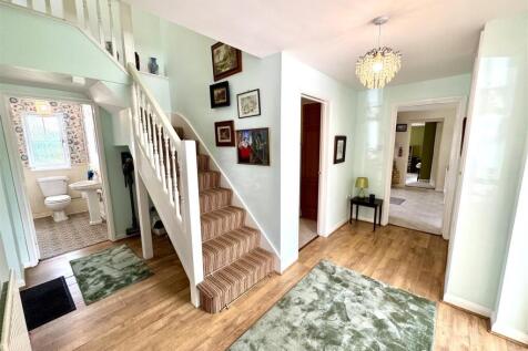 INNER HALLWAY