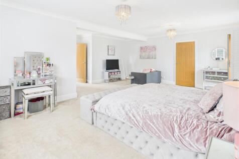 PRINCIPAL SUITE