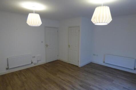 Living Room    .JPG