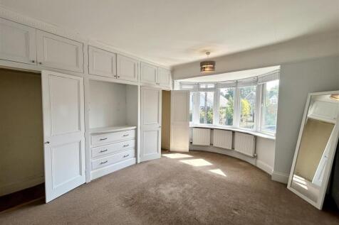 Bedroom 1.jpeg