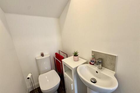 GROUND FLOOR WC