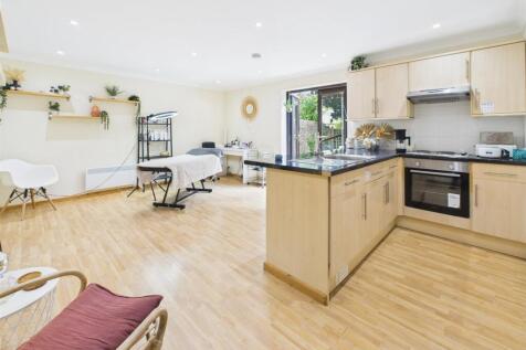 GUEST ANNEXE