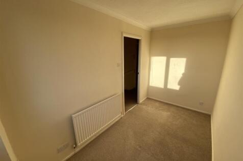 Bedroom 2.jpeg
