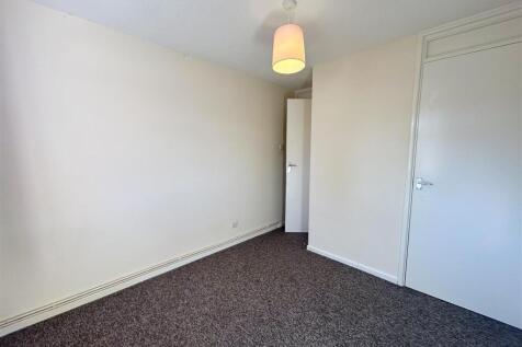 Bedroom 2.jpeg
