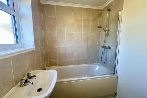 Bathroom.jpeg