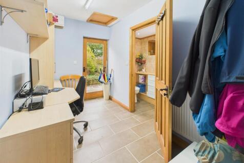 REAR HALL/STUDY