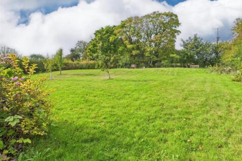 GARDEN AND GROUNDS