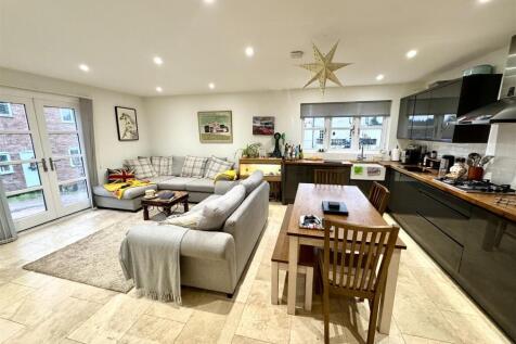 KITCHEN/BREAKFAST/FAMILY ROOM