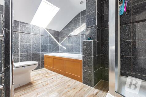 Master En-Suite