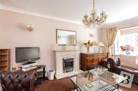 Living/Dining Area
