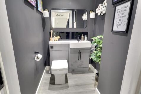 CLOAK ROOM