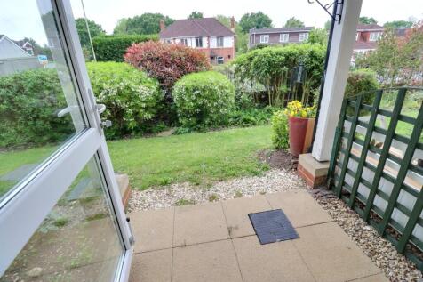 PATIO SPACE