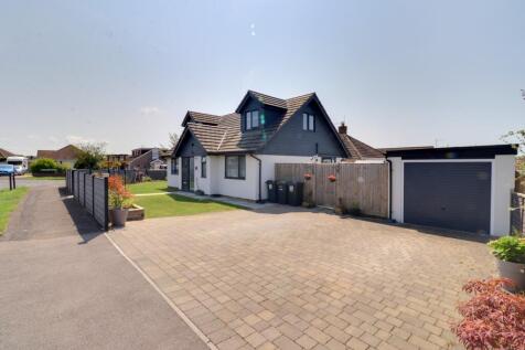 DRIVE &amp; GARAGE