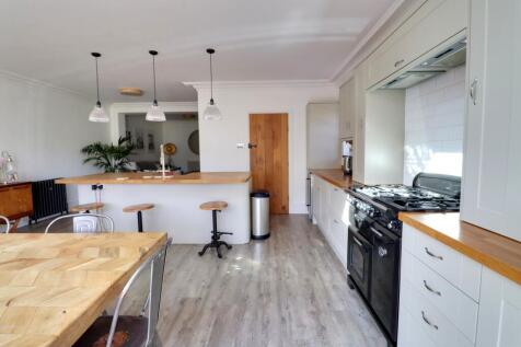 KITCHEN/LIVING/DINING ROOM