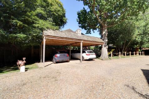 DOUBLE CAR BARN