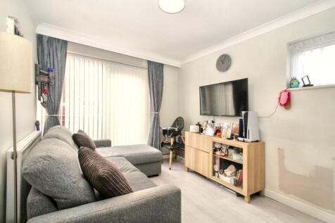 Lounge/Kitchen