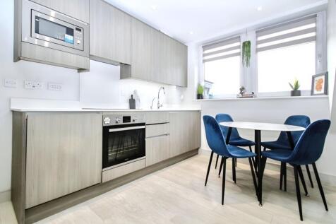 Lounge/Kitchen