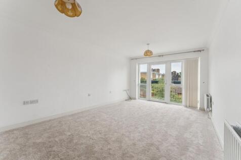 Sitting/Dining Room