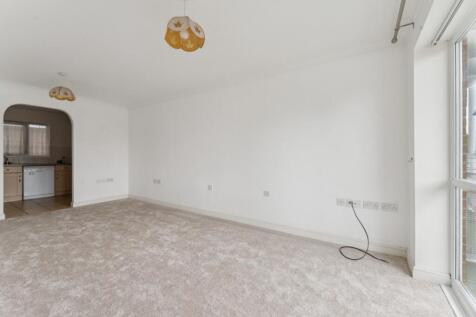 Sitting/Dining Room
