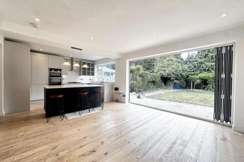 Kitchen/Family Room