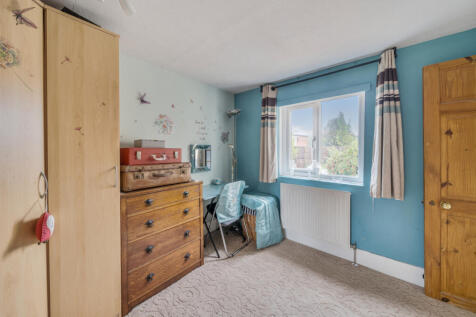 1353244-12-68c176...