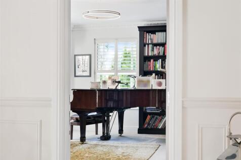 WHISTLER HOUSE (26).jpg