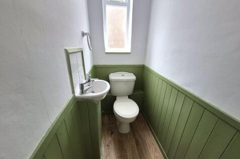 First Floor WC