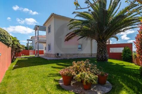 Villa near the beach