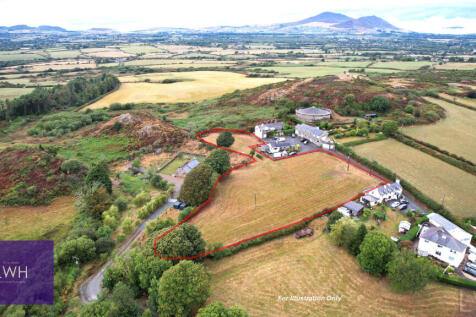 Land West of Clogwyn Llwyd