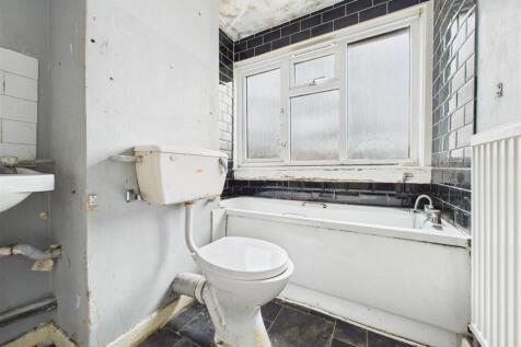 192 Stockwood Lane, Stockwood, Bristol BS14 8NG |