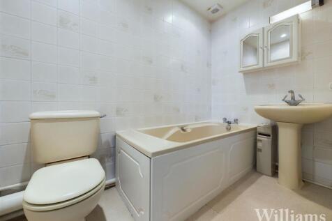 CAM02861G0-PR0304-STILL034.jpg