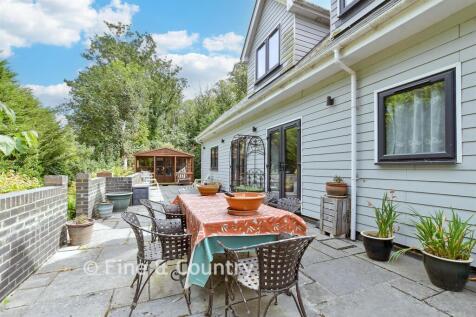 Patio / Decking