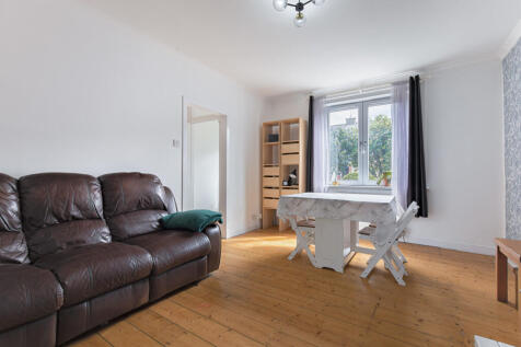 Living Room Angle...
