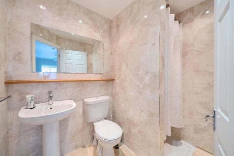 16 Craddocks downstairs shower room.jpg