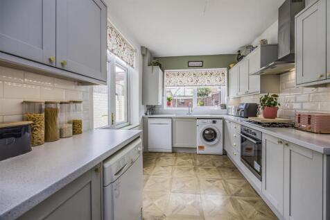 1 Martin Road, Baffins-PorticoMarketing-SoldBy-21.