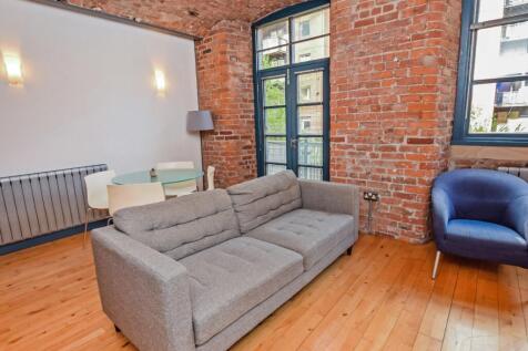 DEPOSIT FREE OPTION AVAILABLE | AVAILABLE 7TH SEPTEMBER | FULLY FURNISHED | BILLS PACKAGE AVAILABLE FOR STUDENTS AT ADDITIONAL COST Chorlton Mill is a superb period conversion amongst the most highly