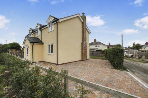 921392_2025082109...