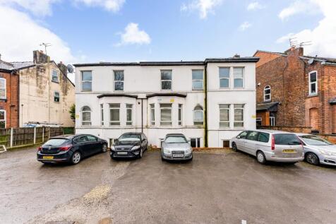 33 bed, 15 bath Detached in Manchester - Photo 22