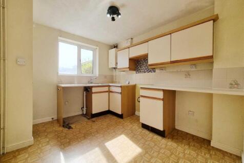 Kitchen: