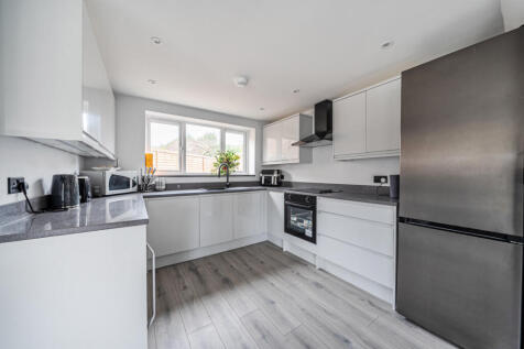 1389452-16-694020...