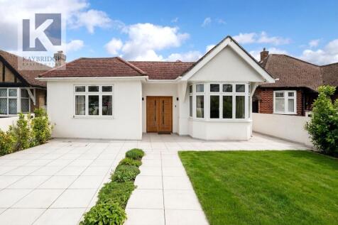 The Warren, Worcester Park - KT4 7DL