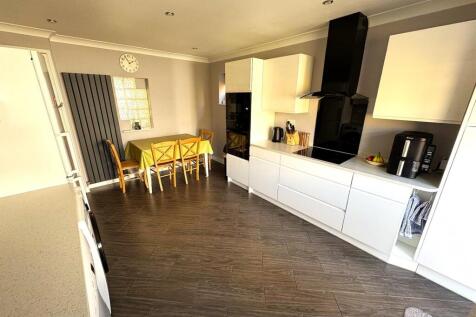 thumbnail_image0 (2).jpg