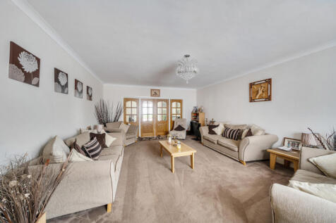 1368815-12-68f22b...