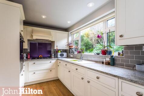 Jevington Drive-32.jpg