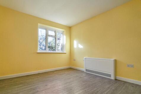 15 Sweechgate, Broad Oak, Canterbury, Kent, CT2 0QY