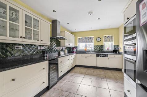 30 Elmcroft Avenue, North Kilworth (20).JPG