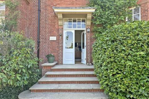 Property Image 32