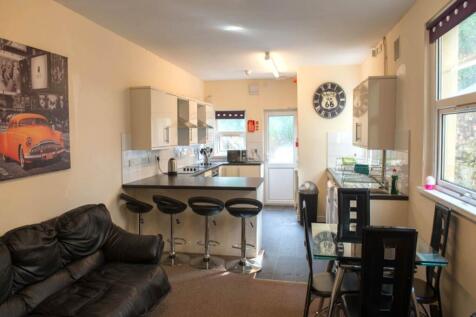 1 Bedroom Terraced in CF10 3EE