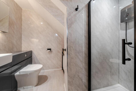 1384818-8-6926eed...