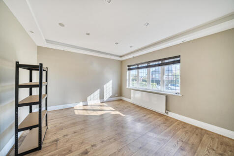 1358198-9-68d121b...